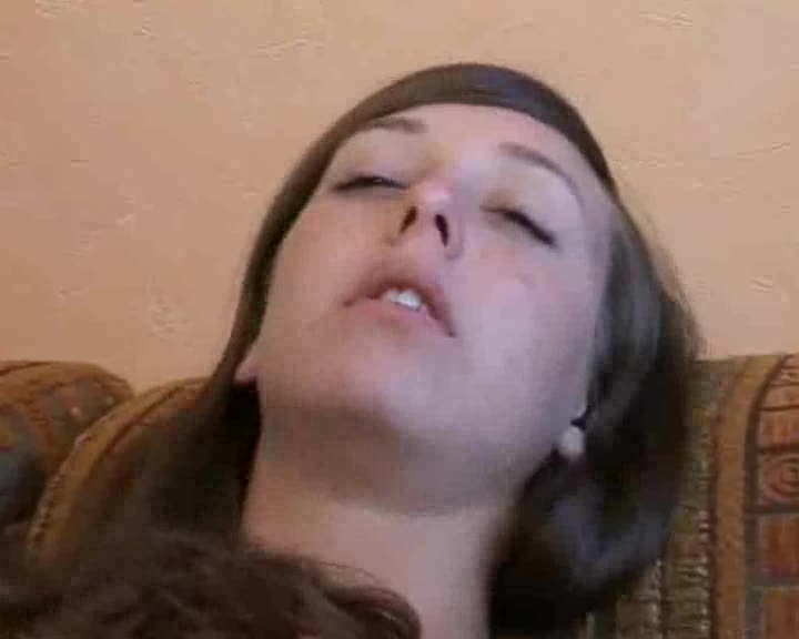 He licks the teen pussy and they have hot sex