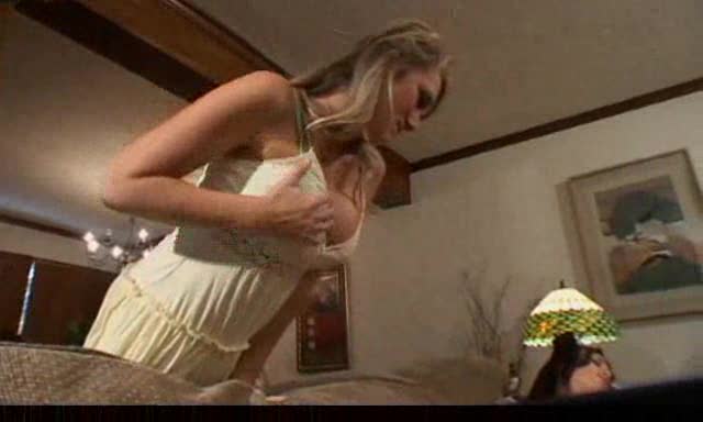 The babysitter has lesbian sex with blonde